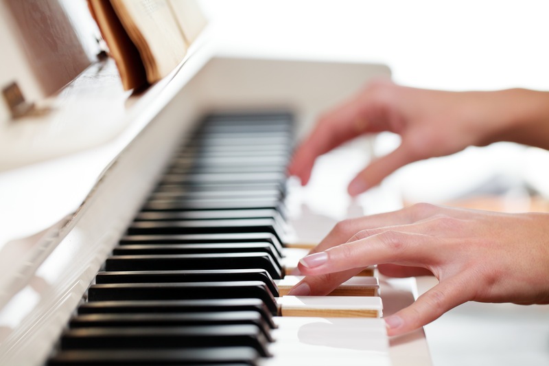 Try Our 6 Favorite Piano Playing Warmups